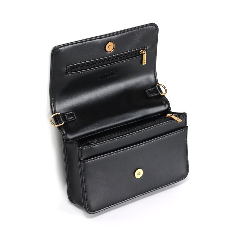 Bolsa Pequena Soft Preta Alça Transversal -