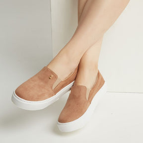Tênis Slip On Suede Bege
