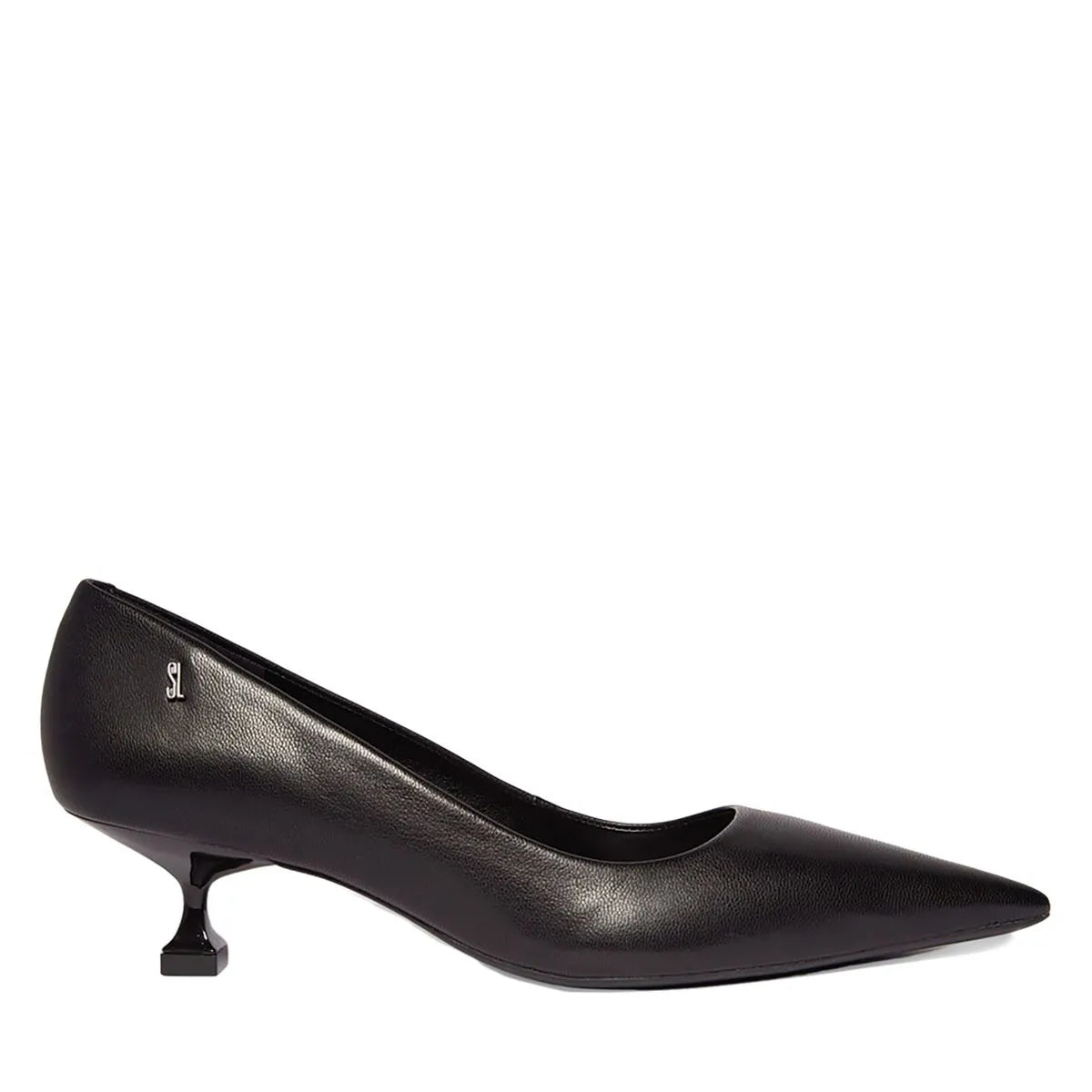 Scarpin Couro Preto Salto Baixo Taça