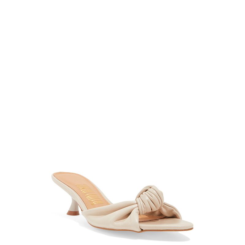 Mule Couro Torino Off White Salto Baixo Fino