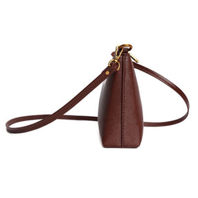 Bolsa Clutch Risco Marrom Alça Transversal -
