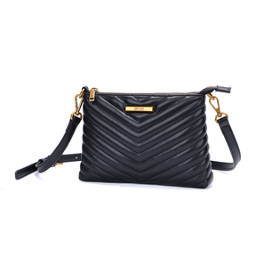 Bolsa Clutch Soft Preta Alça Transversal -
