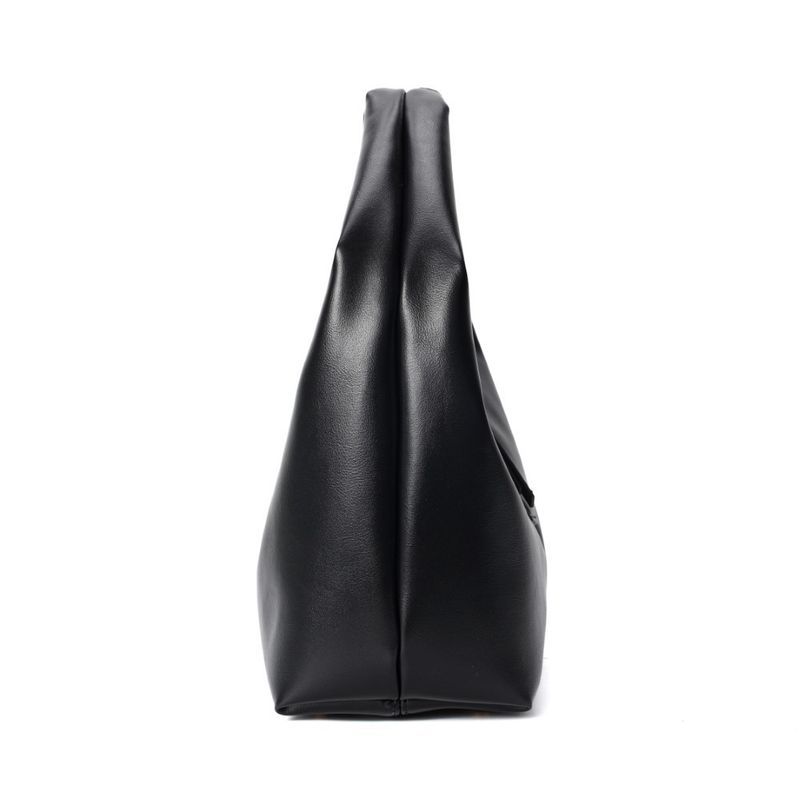 Bolsa Hobo Soft Preta Alça De Ombro -